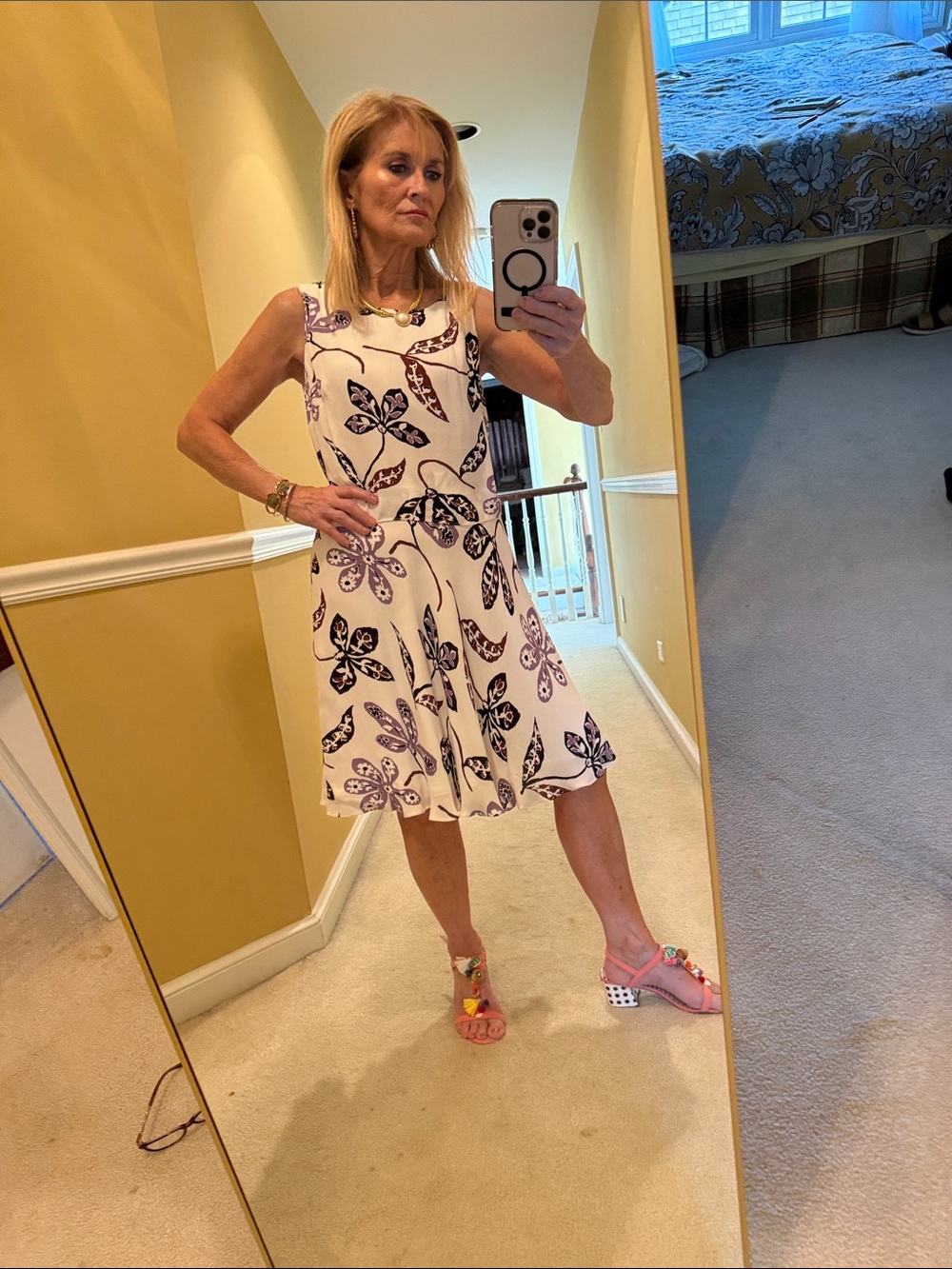 Brooks Brothers Sleeveless White Floral Print Women's Dress 0